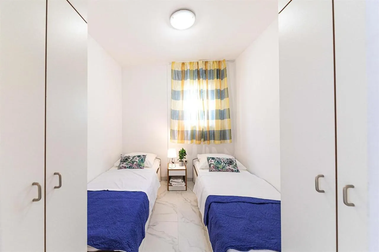 Apartments Punta 多吉奥科如